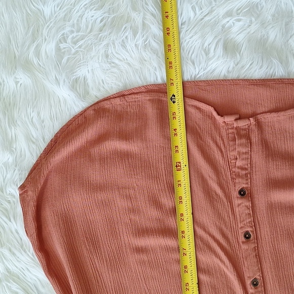 Knox Rose Sleeveless Smocked Button-Front Dress - Picture 14 of 14